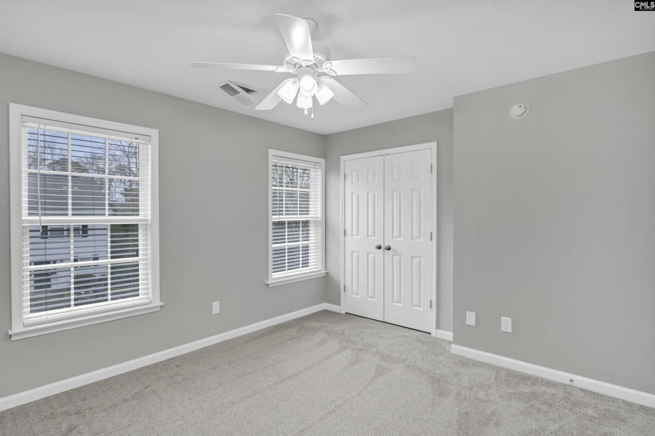 10 Magnolia Glen Lane  Photo 13