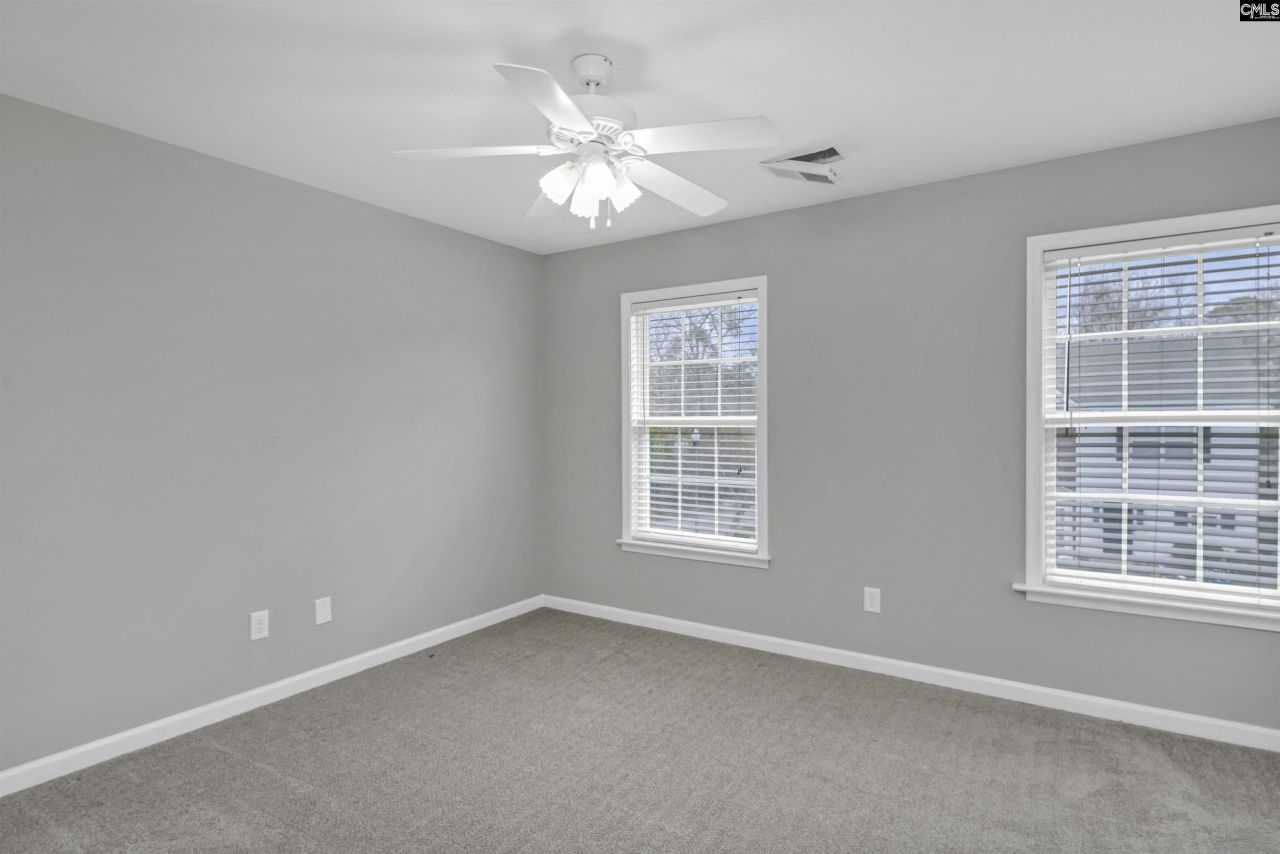 10 Magnolia Glen Lane  Photo 14