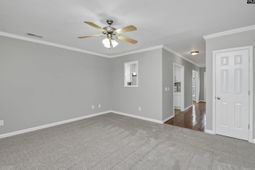 10 Magnolia Glen Lane  photo 4