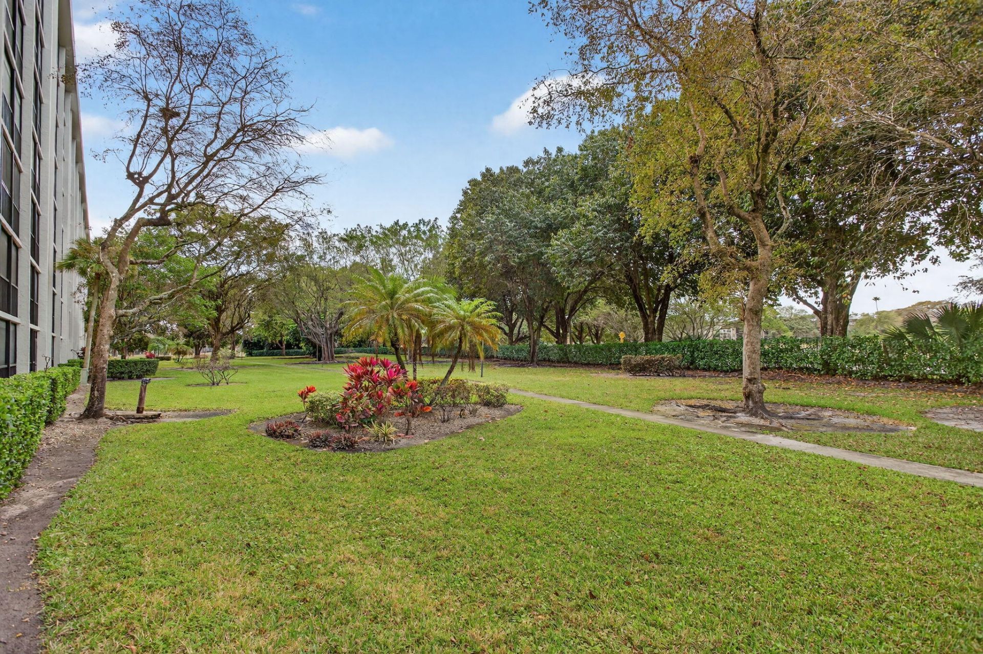 5900 NW 44th Street, Unit 115, Lauderhill, FL 33319 Photo