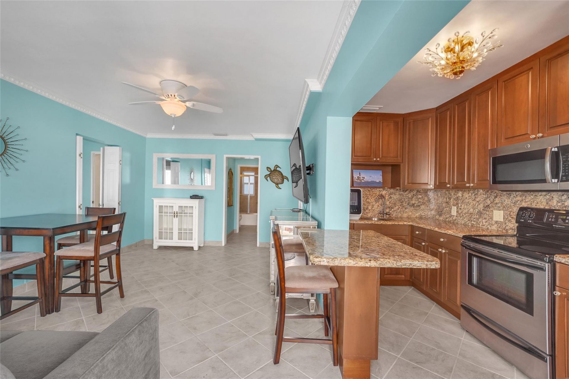 1187 Hillsboro Mile, Unit 9e, Hillsboro Beach, FL 33062 Photo