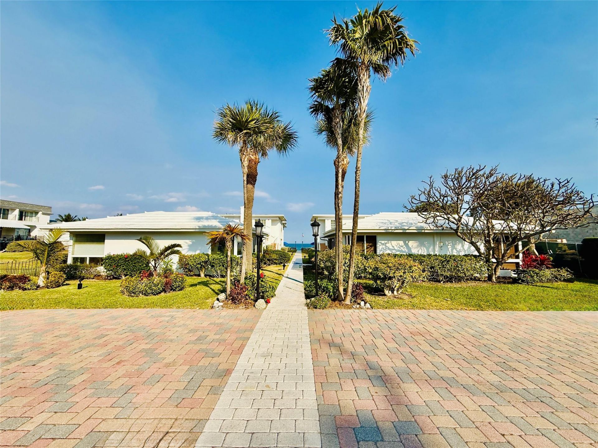 1187 Hillsboro Mile, Unit 9E, Hillsboro Beach, FL 33062 Photo