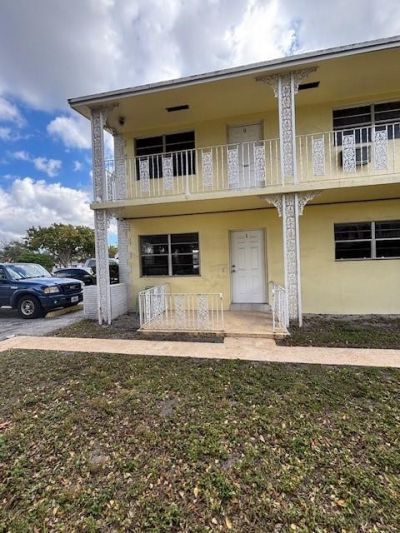 5400 Hollywood Boulevard, Unit 1, Hollywood, FL 33021 Photo