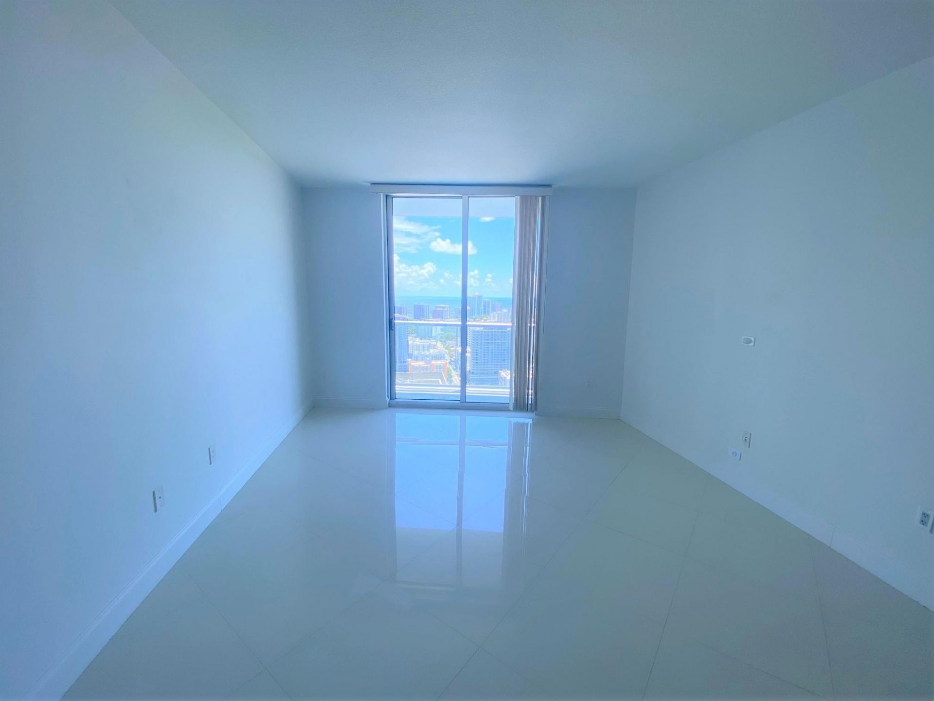 185 SW 7th Street, Unit 3708, Miami, FL 33130 Photo