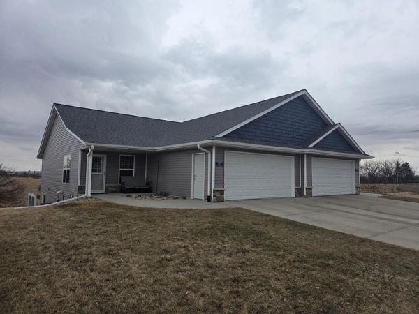 1207 Cody Parkway, Platteville, WI 53818