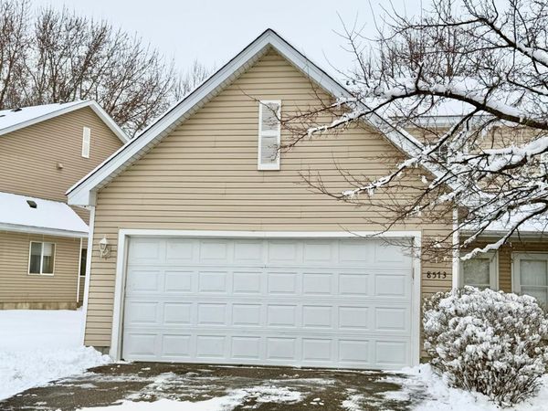 8573 Cardiff Lane , Eden Prairie, MN 55344