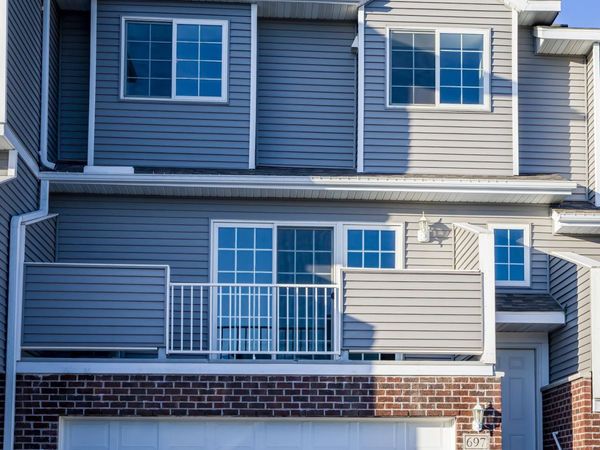 697 Shardlow Place NE, Byron, MN 55920