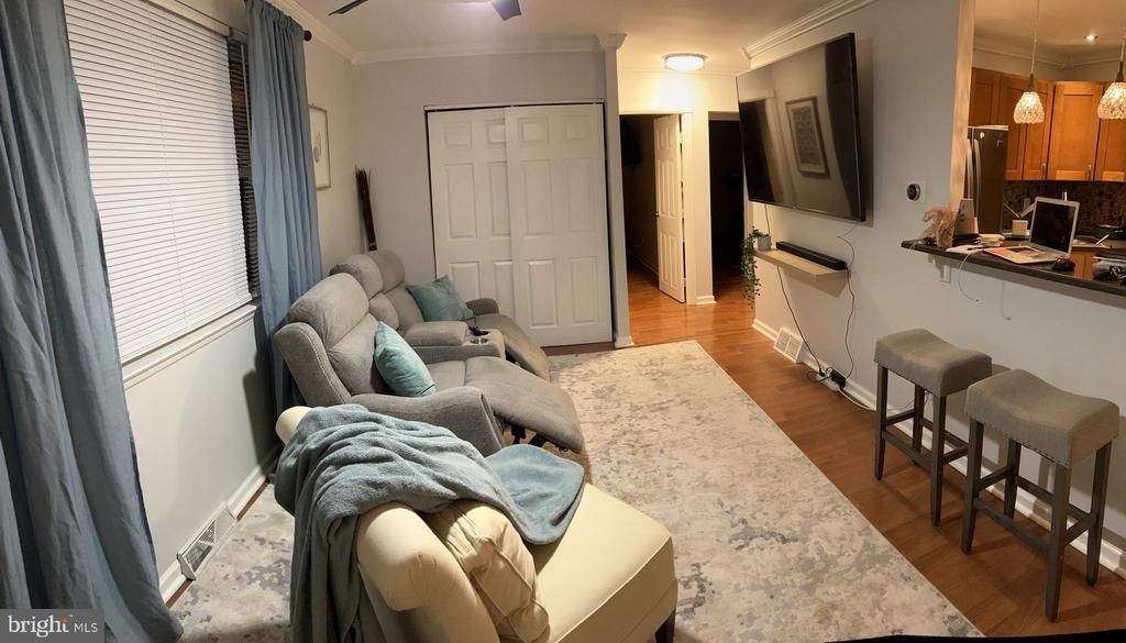 10869 Harrow Road, Philadelphia, PA 19154 Main Photo