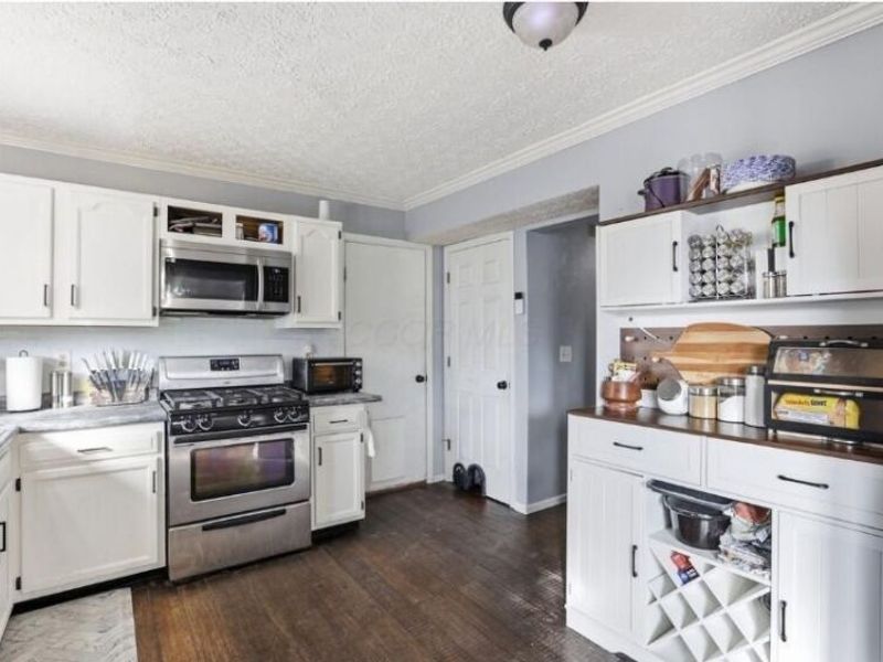 6868 Barker Drive, Canal Winchester, OH 43110 Photo 13