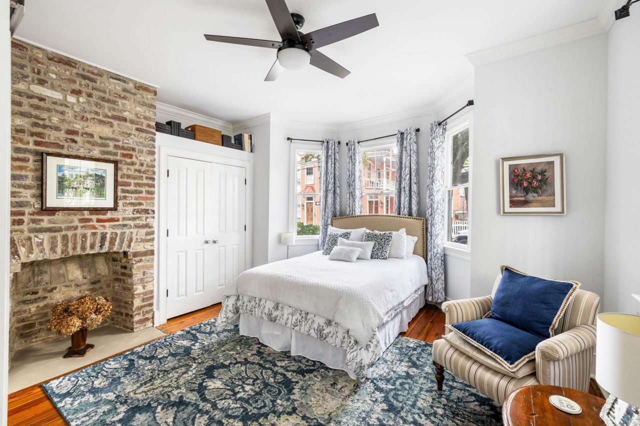 99 Logan Street Photo 17