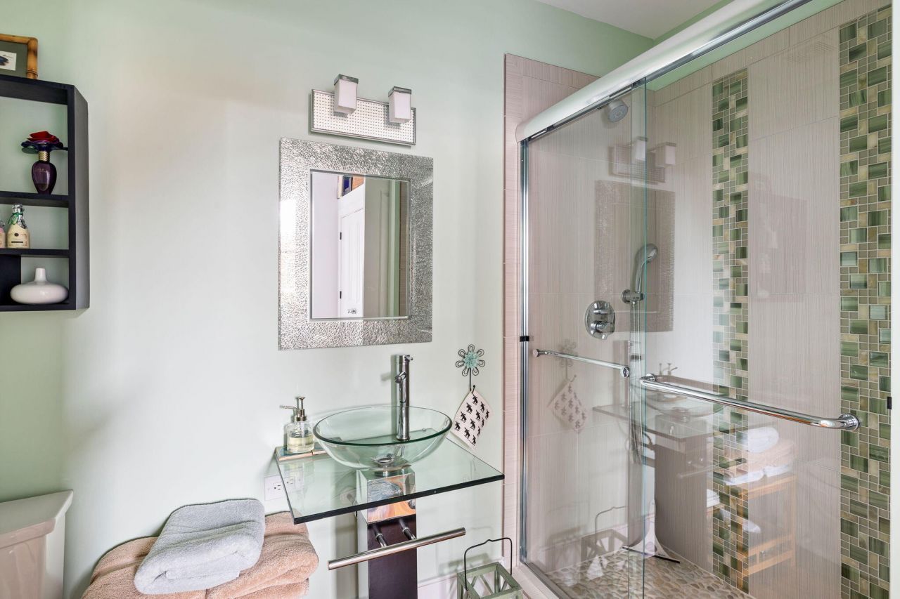 99 Logan Street Photo 20