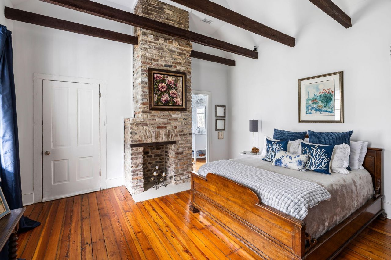 99 Logan Street Photo 22