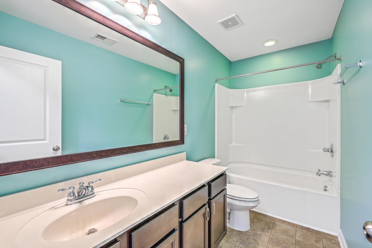 1531 Thoroughbred Boulevard Photo 25