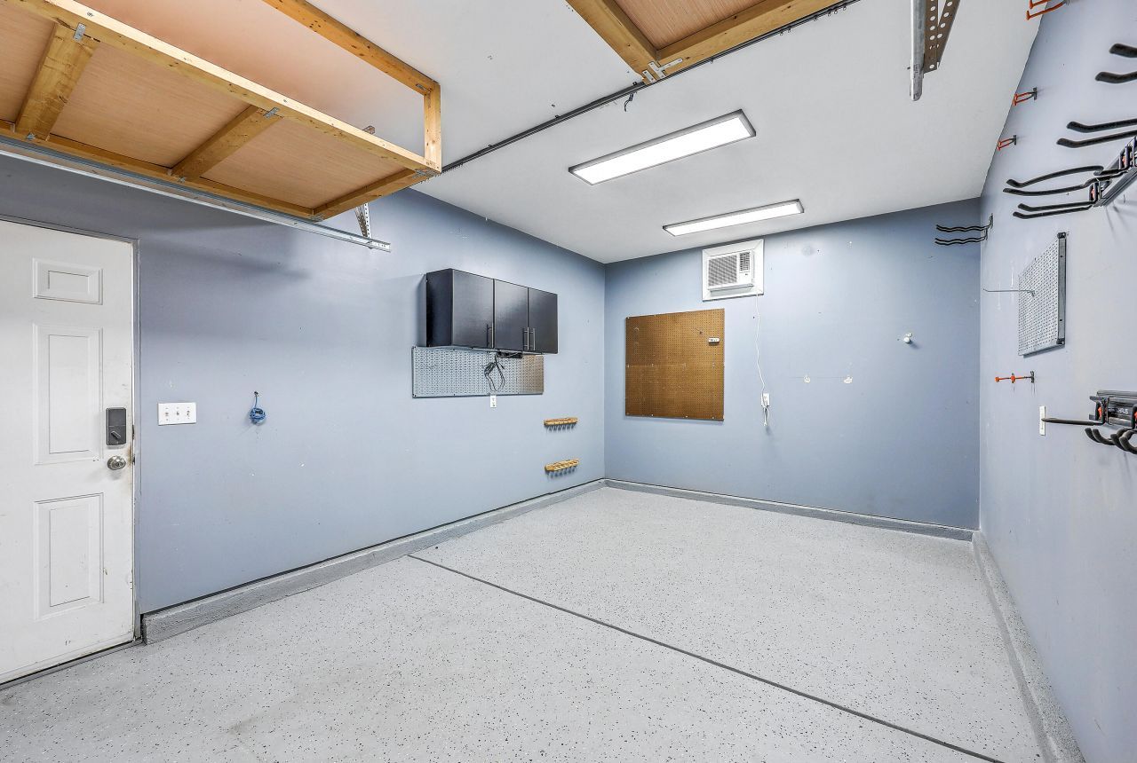 1531 Thoroughbred Boulevard Photo 28