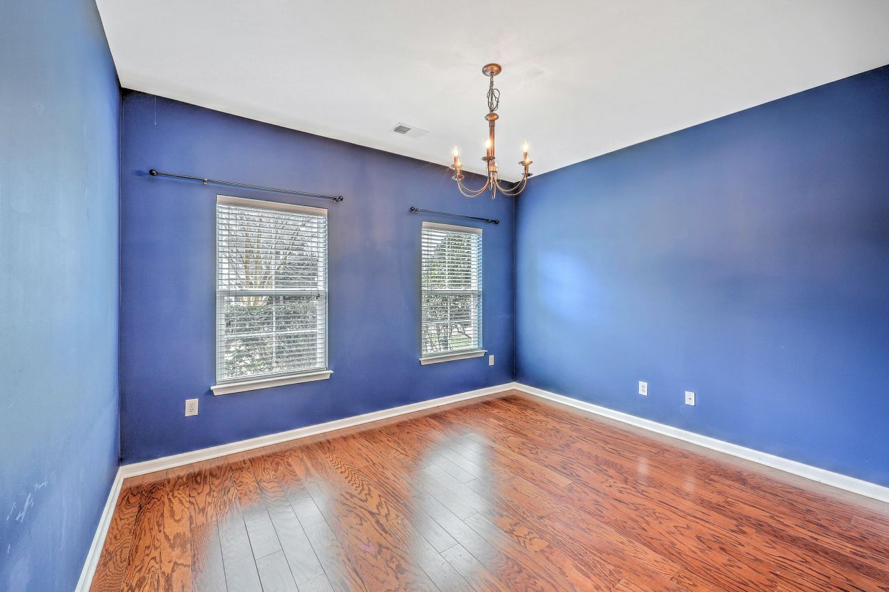 1531 Thoroughbred Boulevard Photo 4