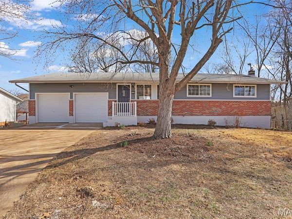 1006 Paula Drive, Arnold, MO 63010