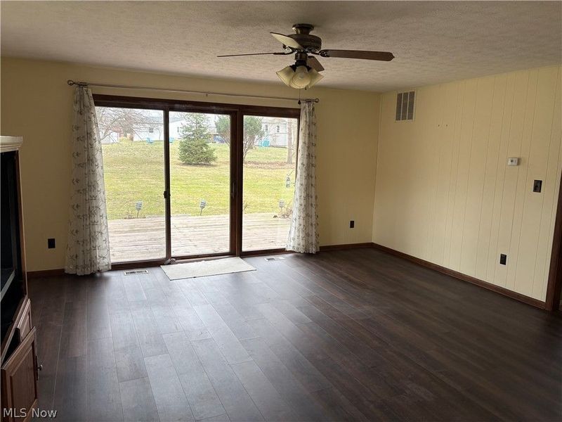 2265 Country Club Drive, Wickliffe, OH 44092 Photo 10