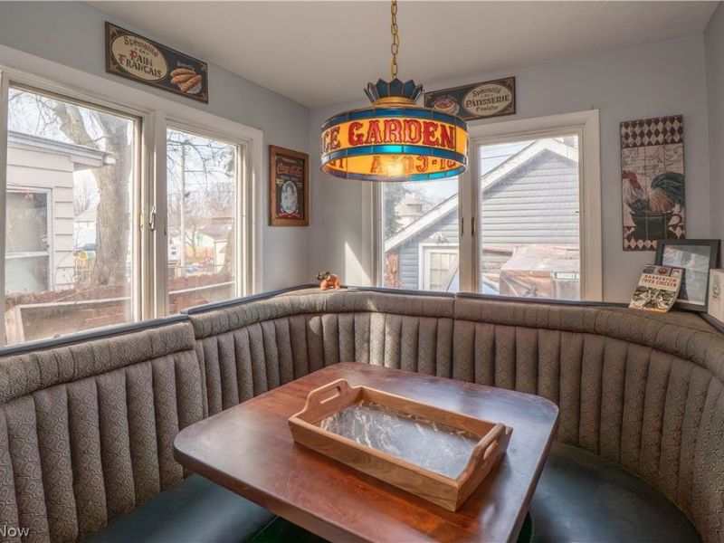 557 W Hopocan Avenue, Barberton, OH 44203 Photo 12