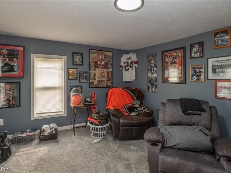 557 W Hopocan Avenue, Barberton, OH 44203 Photo 15