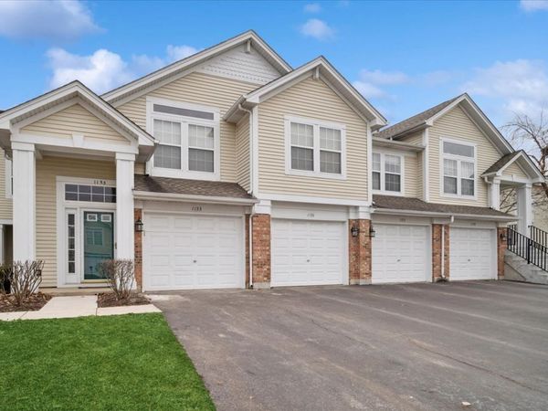 1153 Hawthorne Lane, Unit 1153, Elk Grove Village, IL 60007
