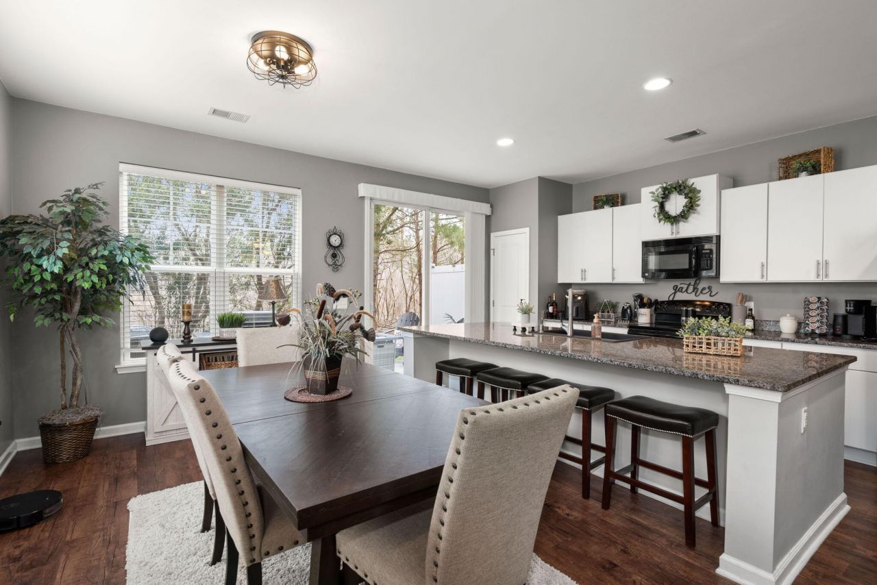 8750 Pasture Court Photo 10