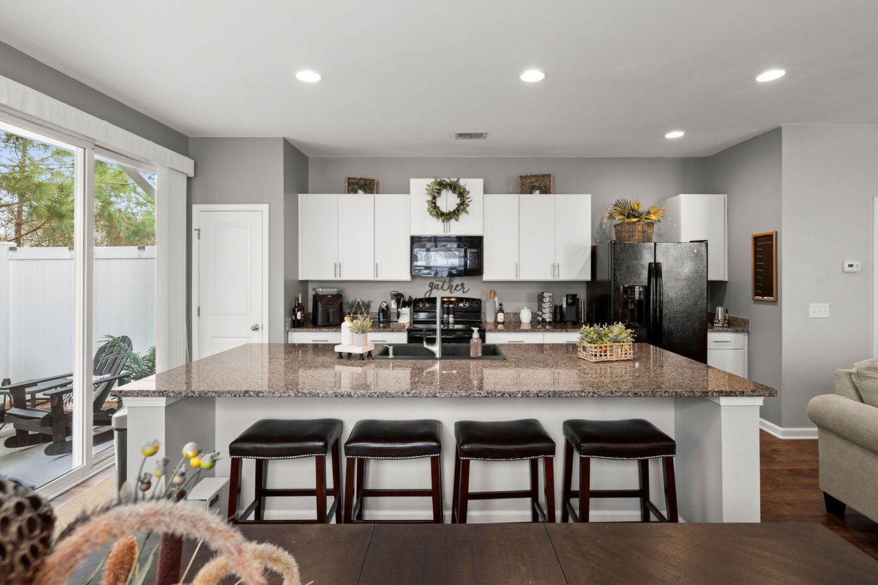 8750 Pasture Court Photo 11