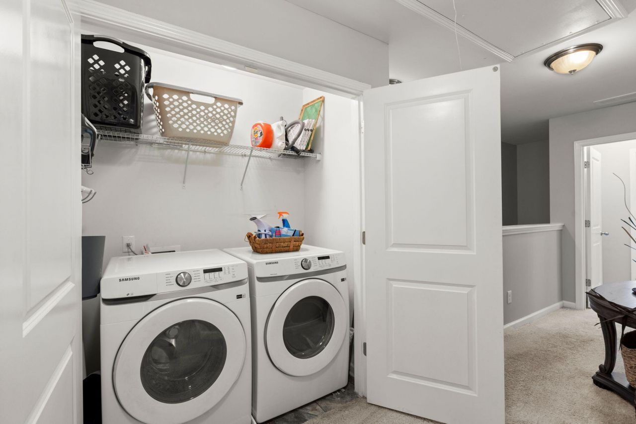 8750 Pasture Court Photo 17