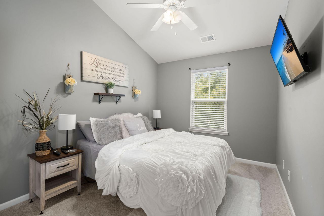 8750 Pasture Court Photo 19