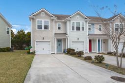 8750 Pasture Court photo 4