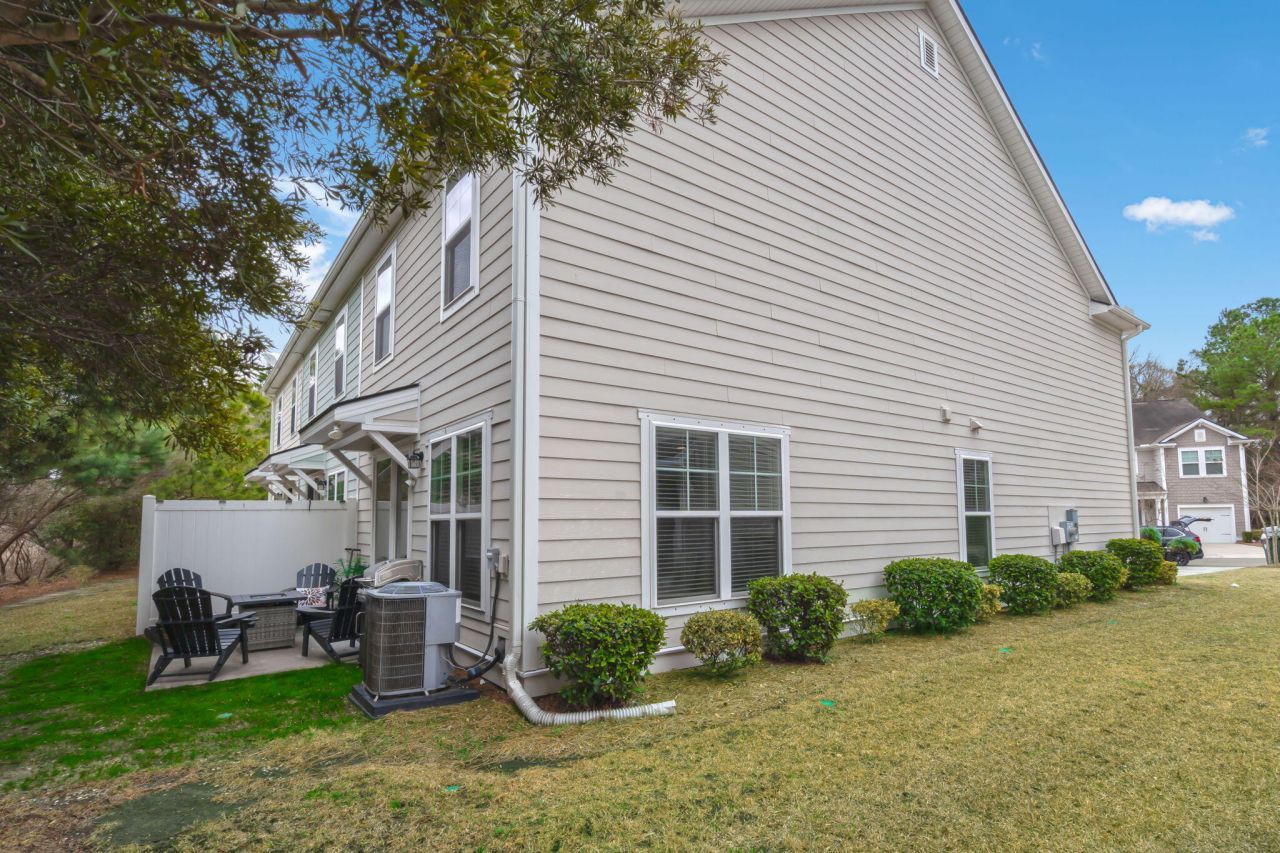 8750 Pasture Court Photo 25