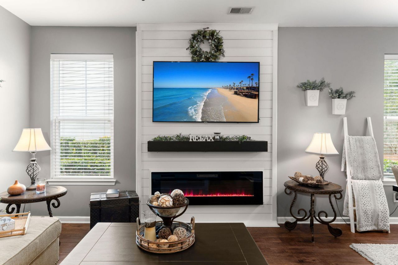 8750 Pasture Court Photo 7