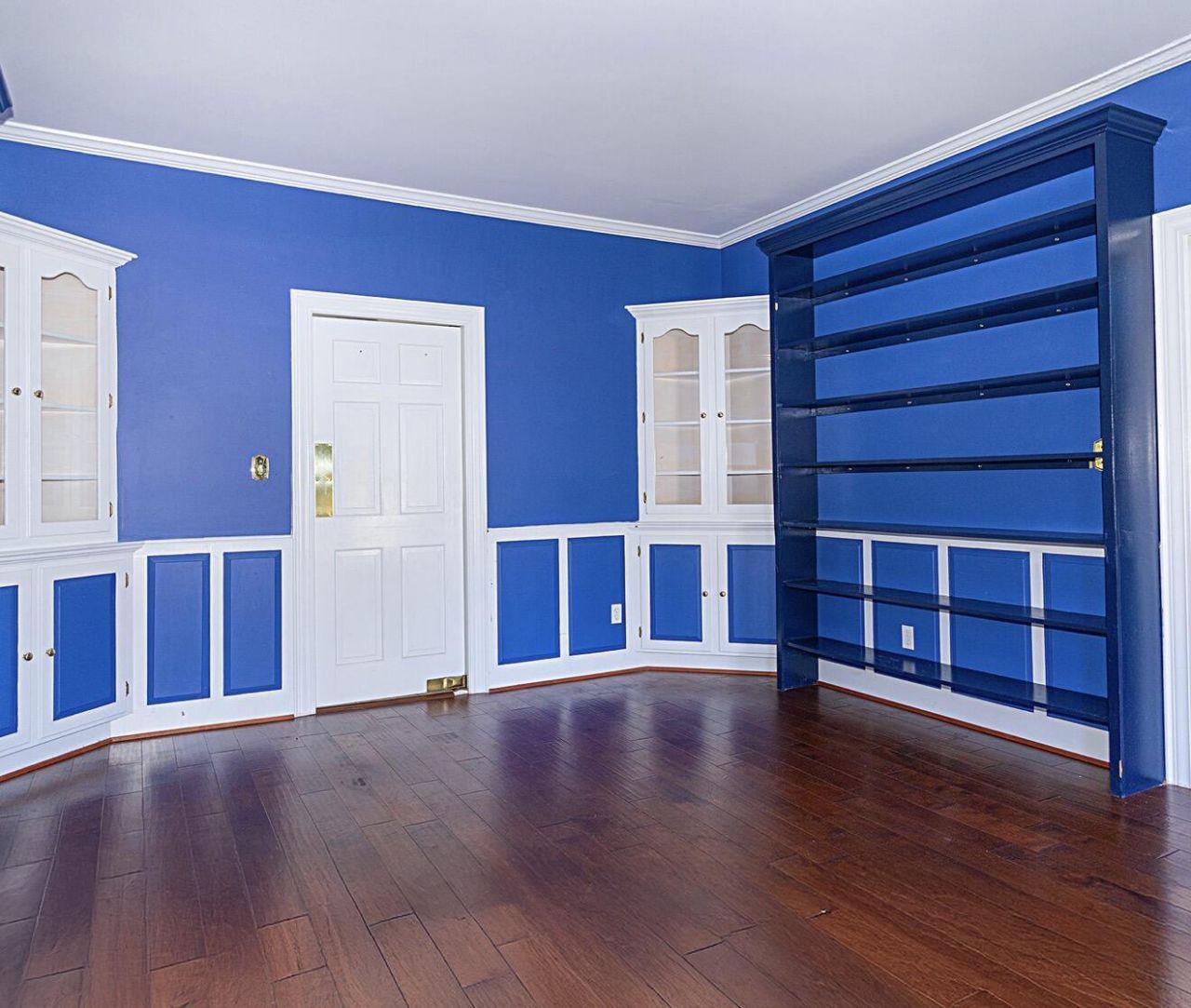 1560 Lee Boulevard Photo 11