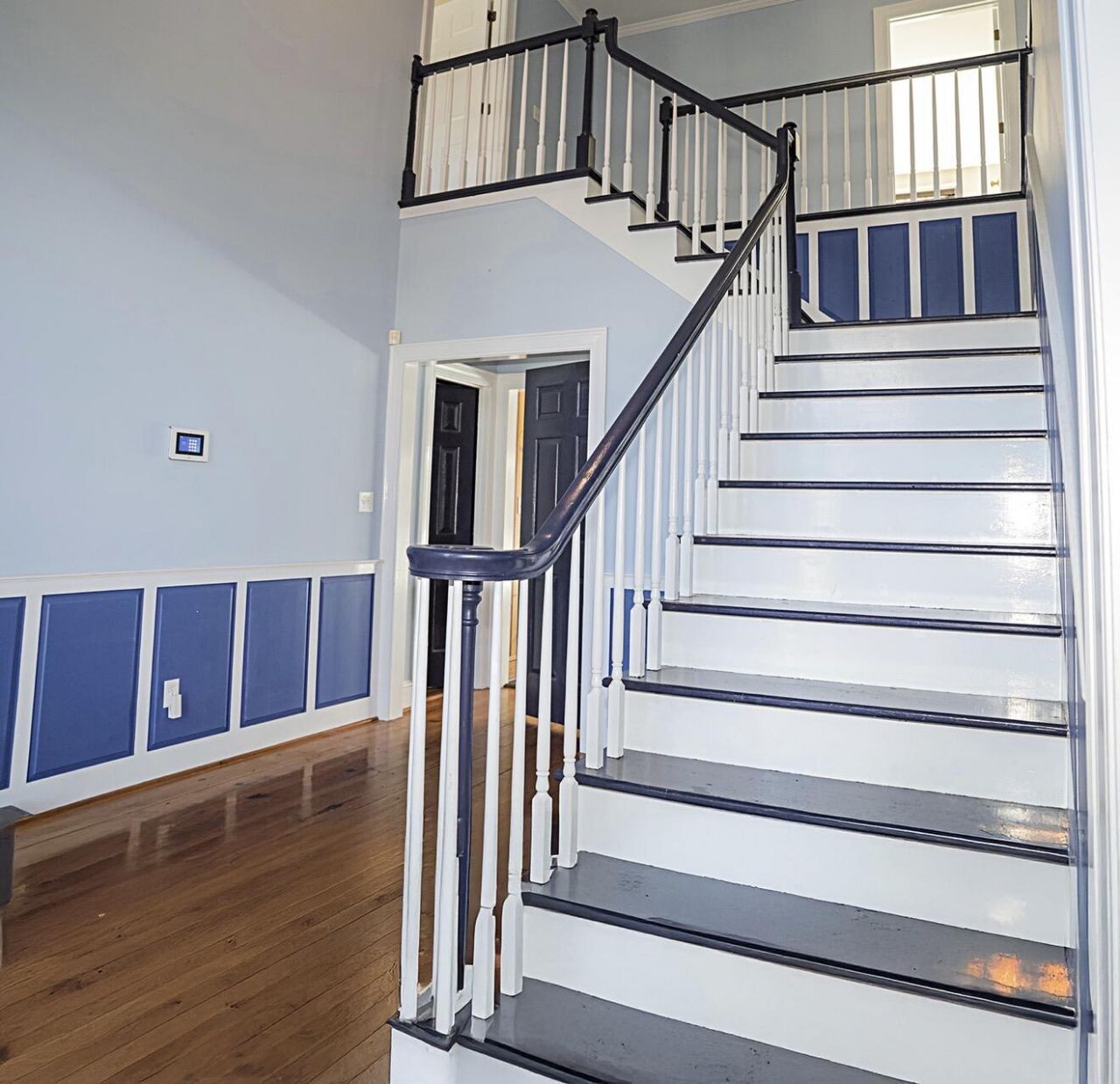 1560 Lee Boulevard Photo 35