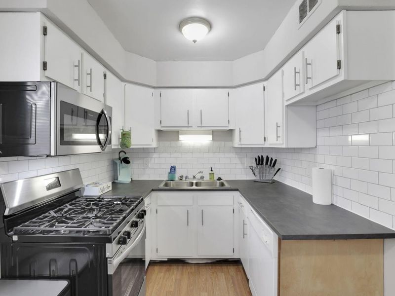 27 W 8th Avenue, Columbus, OH 43201 Photo 15