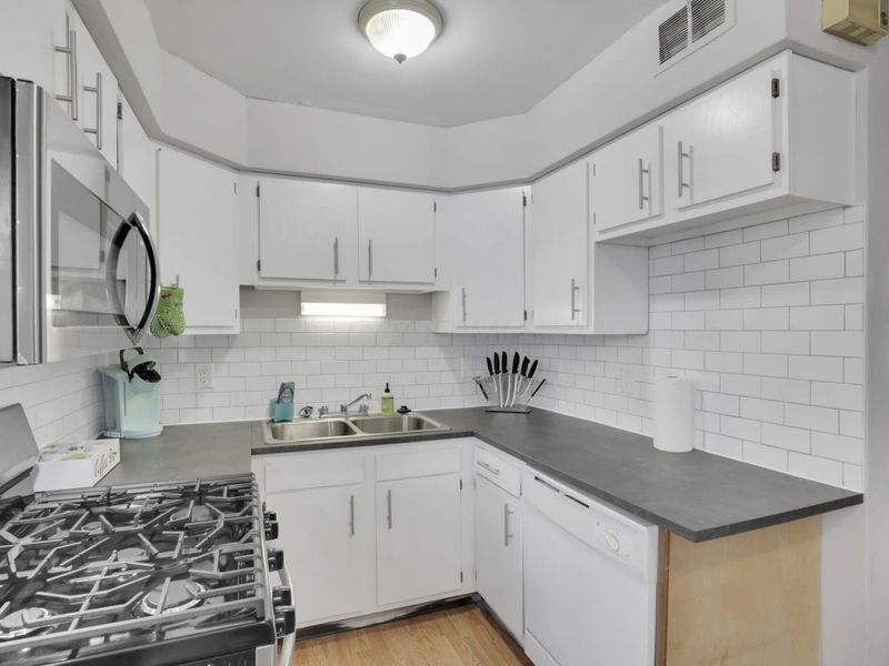 27 W 8th Avenue, Columbus, OH 43201 Photo 16