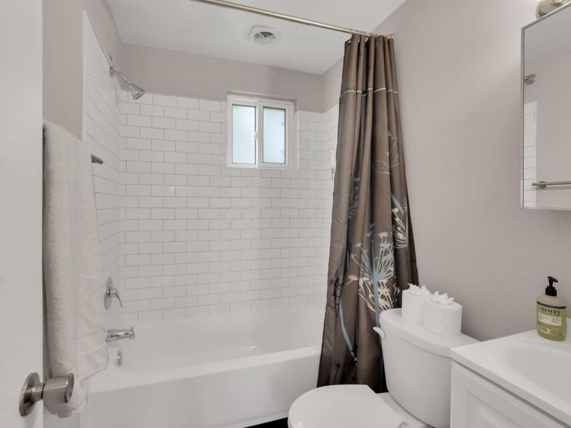 27 W 8th Avenue, Columbus, OH 43201 Photo 34