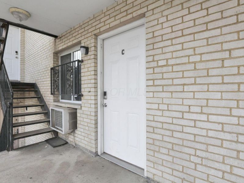 27 W 8th Avenue, Columbus, OH 43201 Photo 4