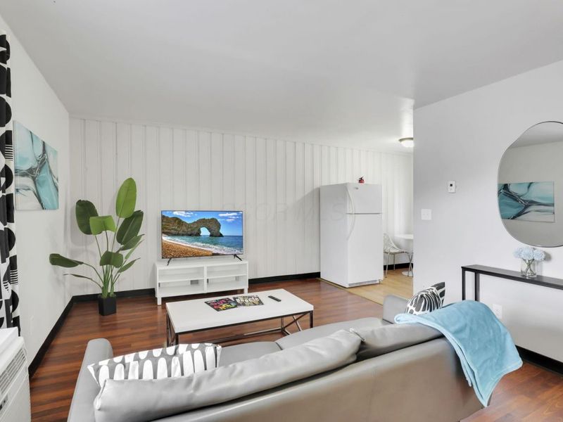 27 W 8th Avenue, Columbus, OH 43201 Photo 5