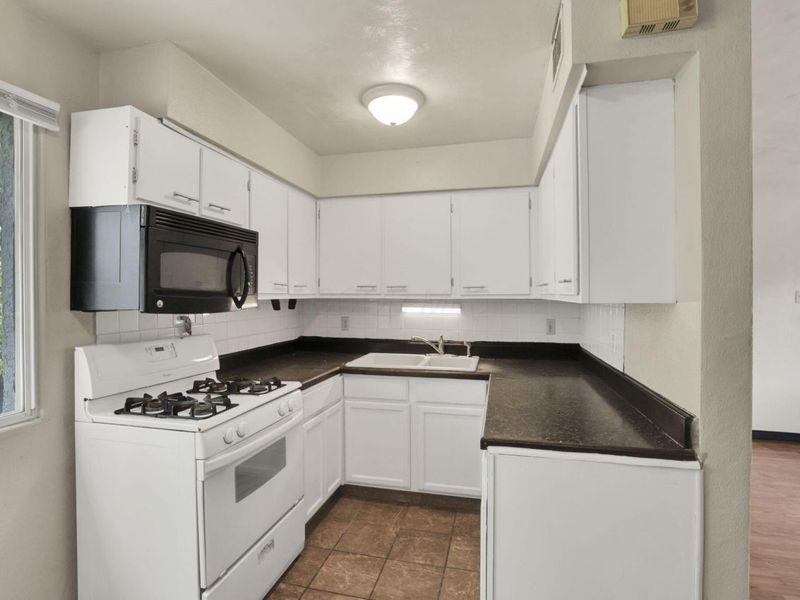 27 W 8th Avenue, Columbus, OH 43201 Photo 50