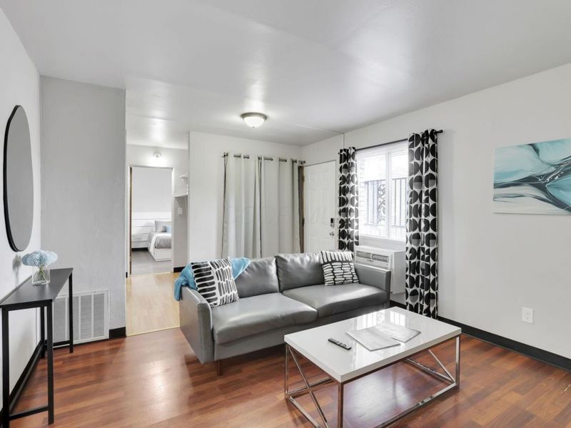 27 W 8th Avenue, Columbus, OH 43201 Photo 6