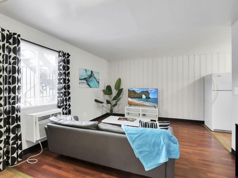 27 W 8th Avenue, Columbus, OH 43201 Photo 8