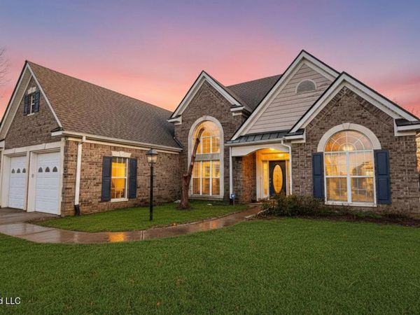 3057 Roseleigh Drive, Southaven, MS 38672