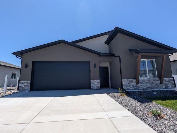 1660 Rusty Rivet Road, Fruita, CO 81521