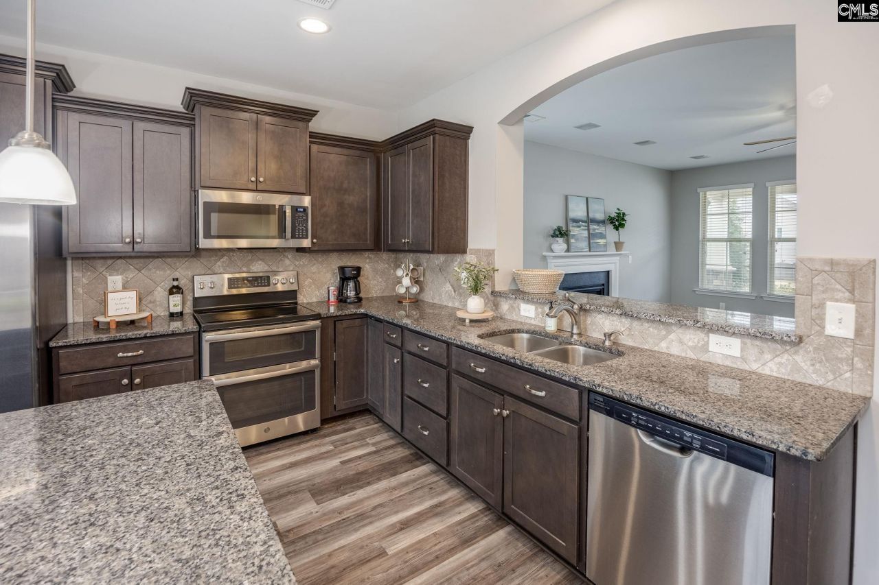 355 Tannery Way  Photo 16