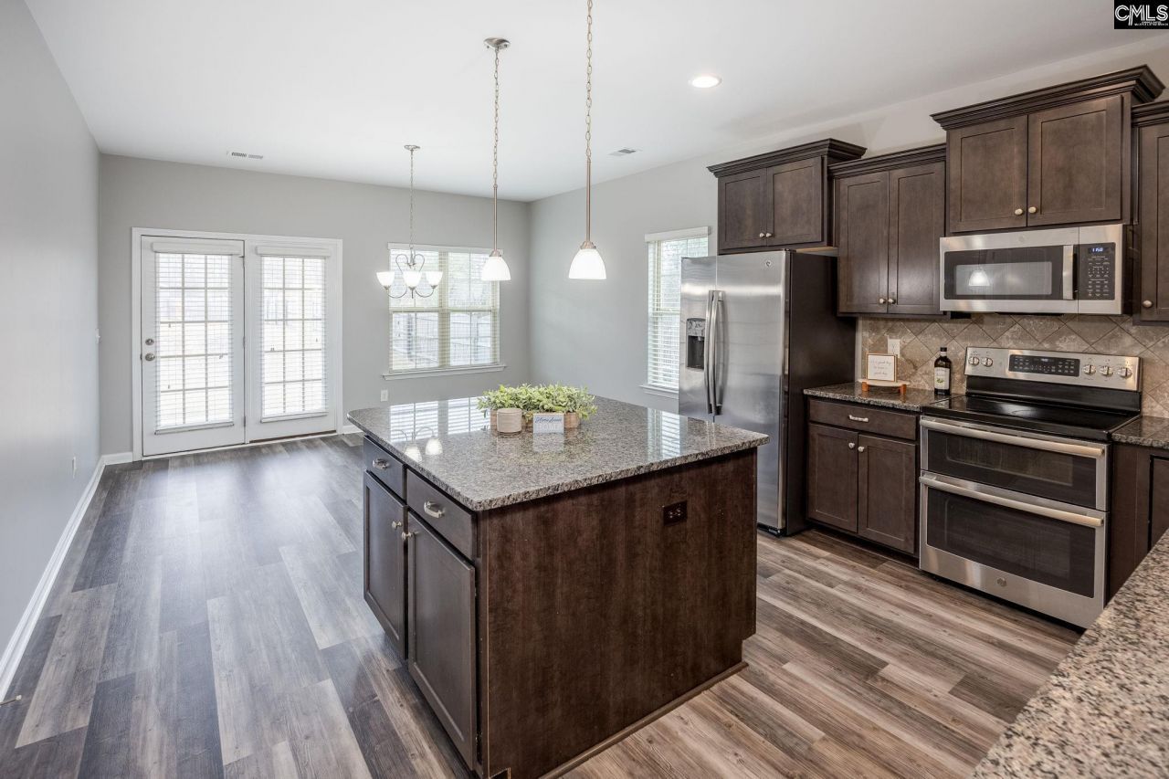 355 Tannery Way  Photo 17