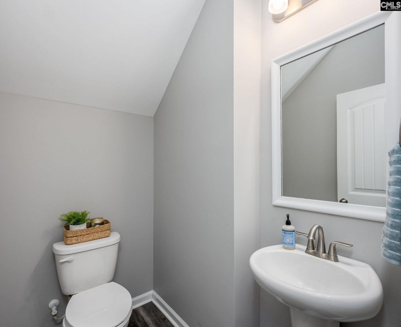 355 Tannery Way  Photo 22