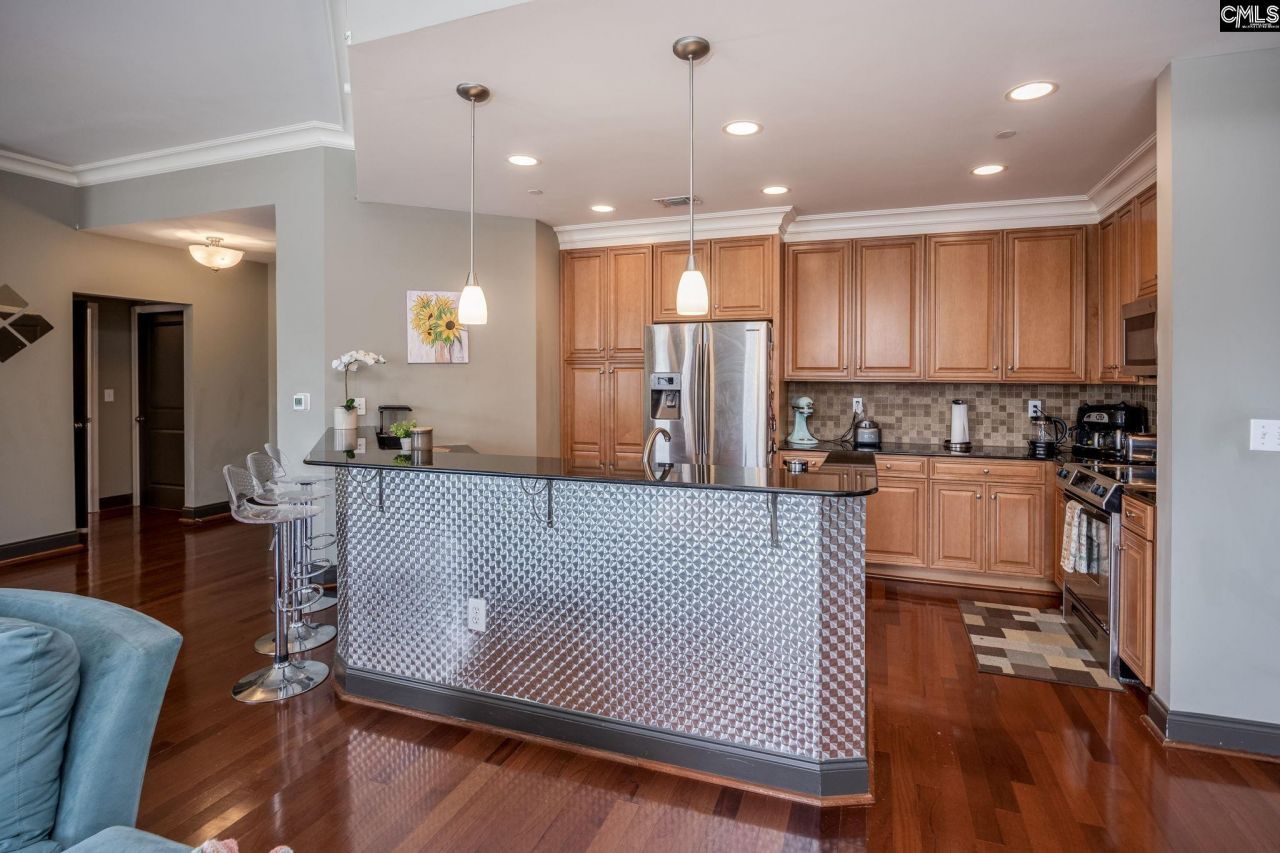 601 Main Street Photo 15