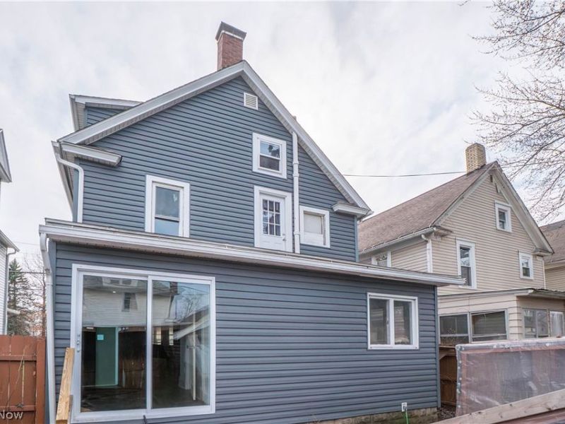 557 W Hopocan Avenue, Barberton, OH 44203 Photo 26