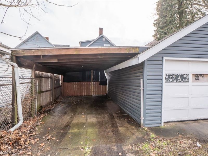 557 W Hopocan Avenue, Barberton, OH 44203 Photo 30