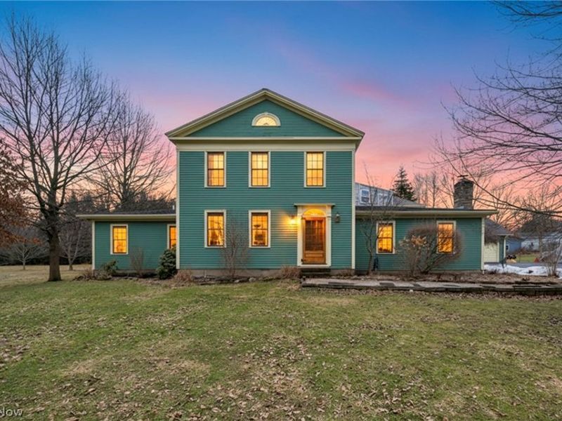 8051 Euclid Chardon Road, Kirtland, OH 44094 Photo 1